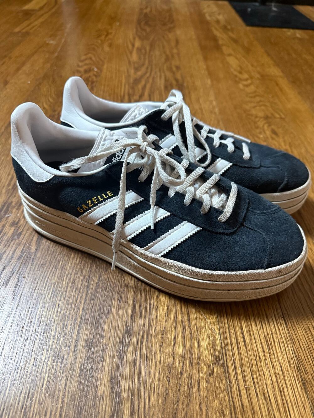Adidas Gazelle Bold Platform Women's Sneaker Size 9.5
